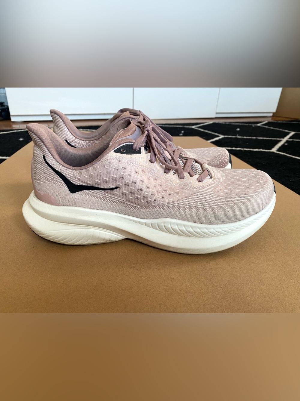 Hoka Mach 6 Dusty Pink Running Shoes